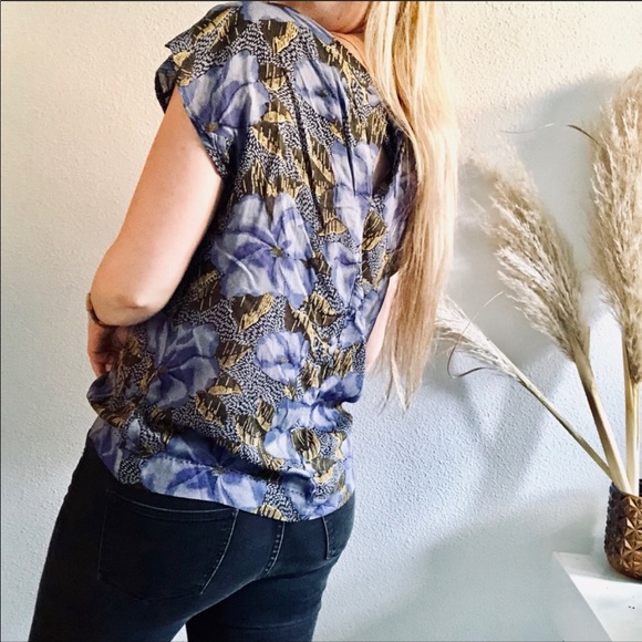NEW ANTHROPOLOGIE Odille Alyogyn Floral Tee Blouse - Picture 3 of 8